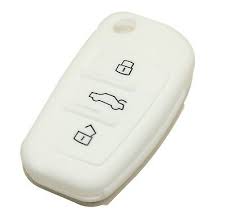 AUDI cover Bianco